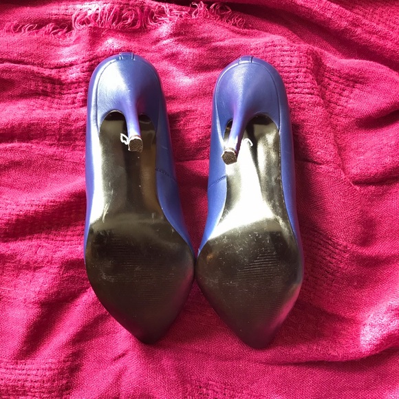 Steve Madden Genuine Leather Pointed Toe Heels - Picture 4 of 6